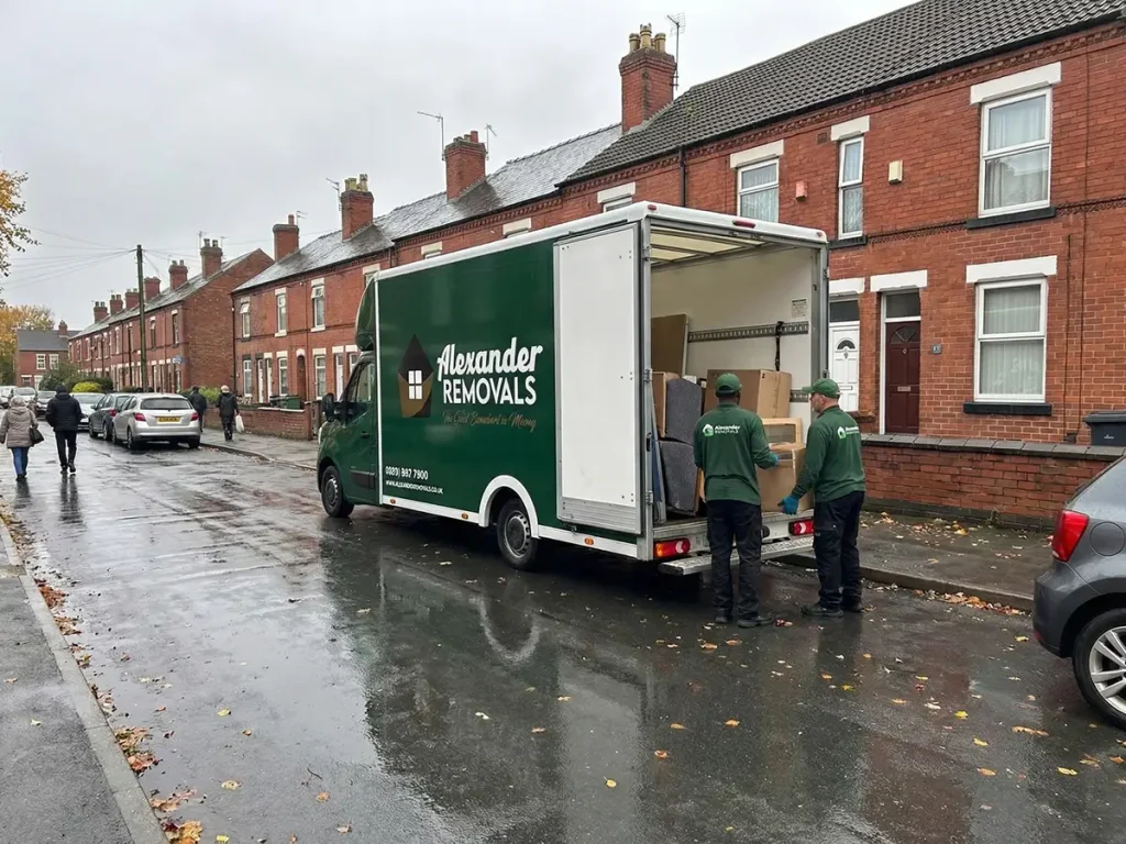 Planning an Ilkeston move? Alexander Removals delivers professional house moves with careful planning, expert packing, and reliable local service.