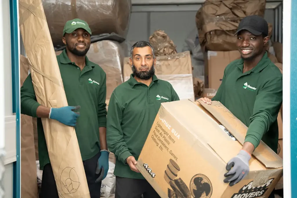 Wondering what to expect from professional Derby movers? Learn how Alexander Removals plans, packs, and delivers stress-free moves with care.
